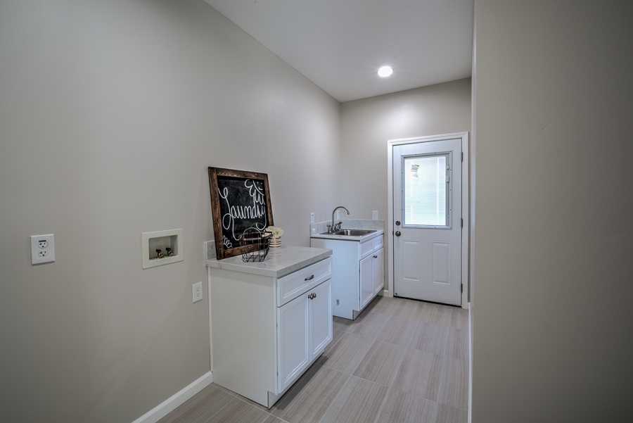 2631 Roca Verde Lane Spring Valley, CA 91977 - Photo 22 of 24 Gallery Image 22