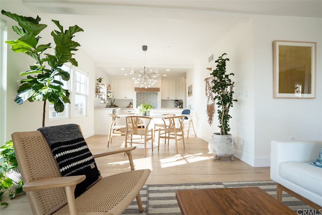 674 Seaview Street Laguna Beach, CA 92651 - Photo 7 of 27