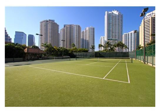520 Brickell Key Drive, Unit 803 Miami, FL 33131 - Photo 4 of 14