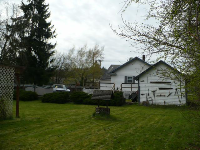 13705 Southeast Foster Road Portland, OR 97236 - Photo 9 of 16 Gallery Image 9
