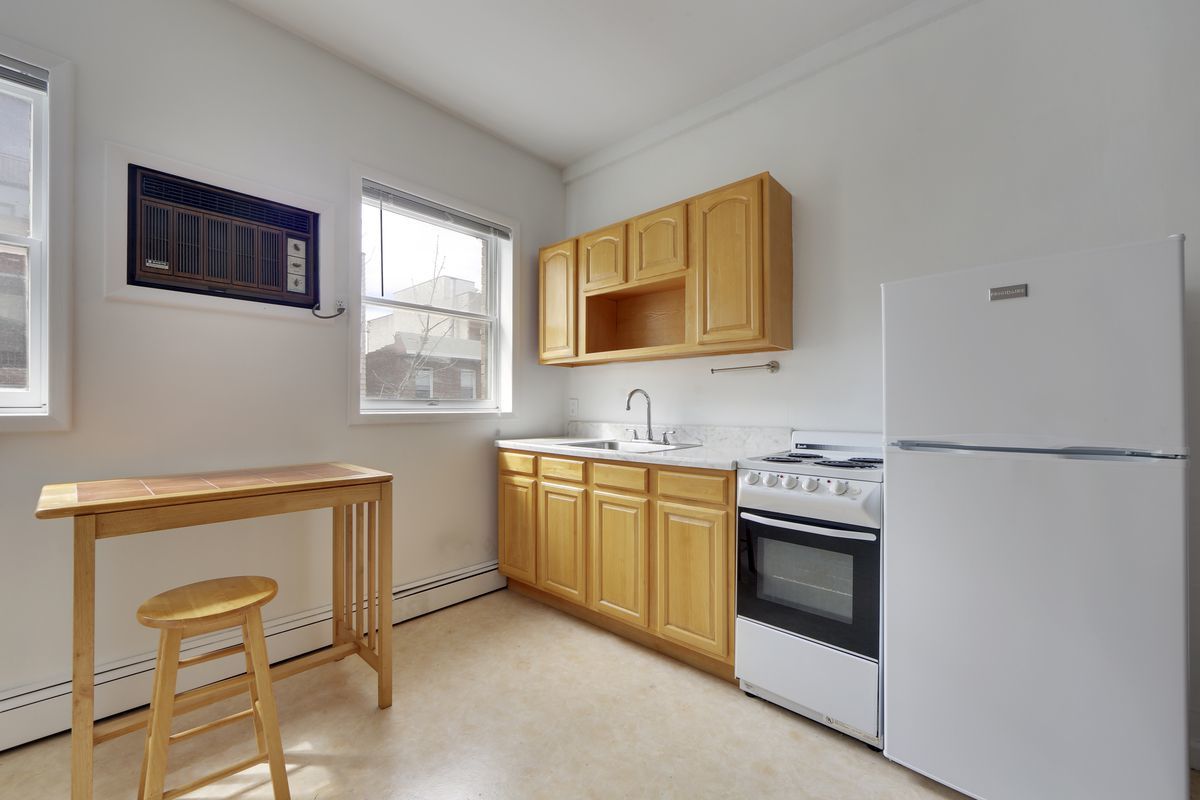 235 Withers Street, Unit 2 Brooklyn, NY 11211 - Photo 2 of 4