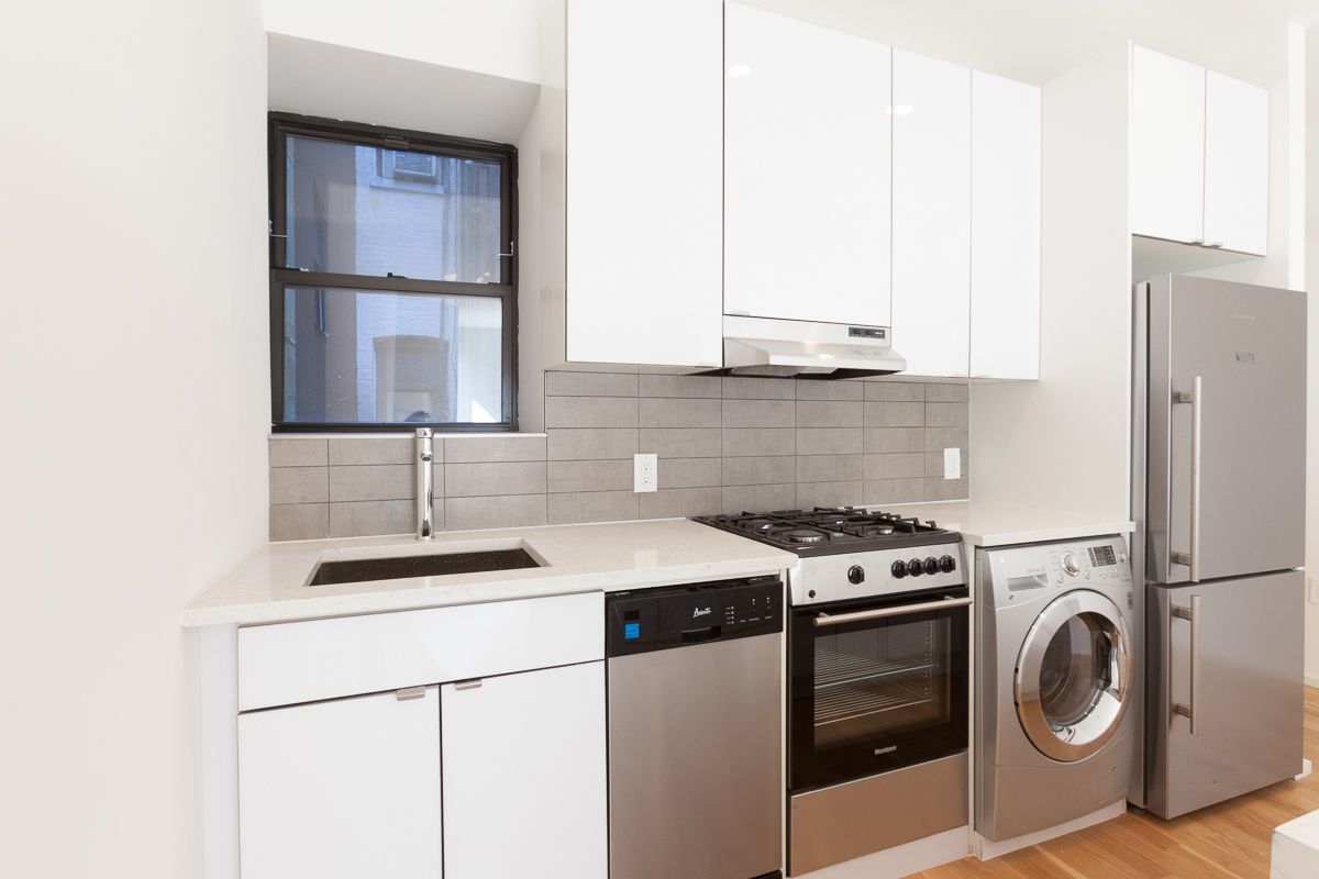 29 Brooklyn Avenue, Unit 1A Brooklyn, NY 11216 - Photo 2 of 6