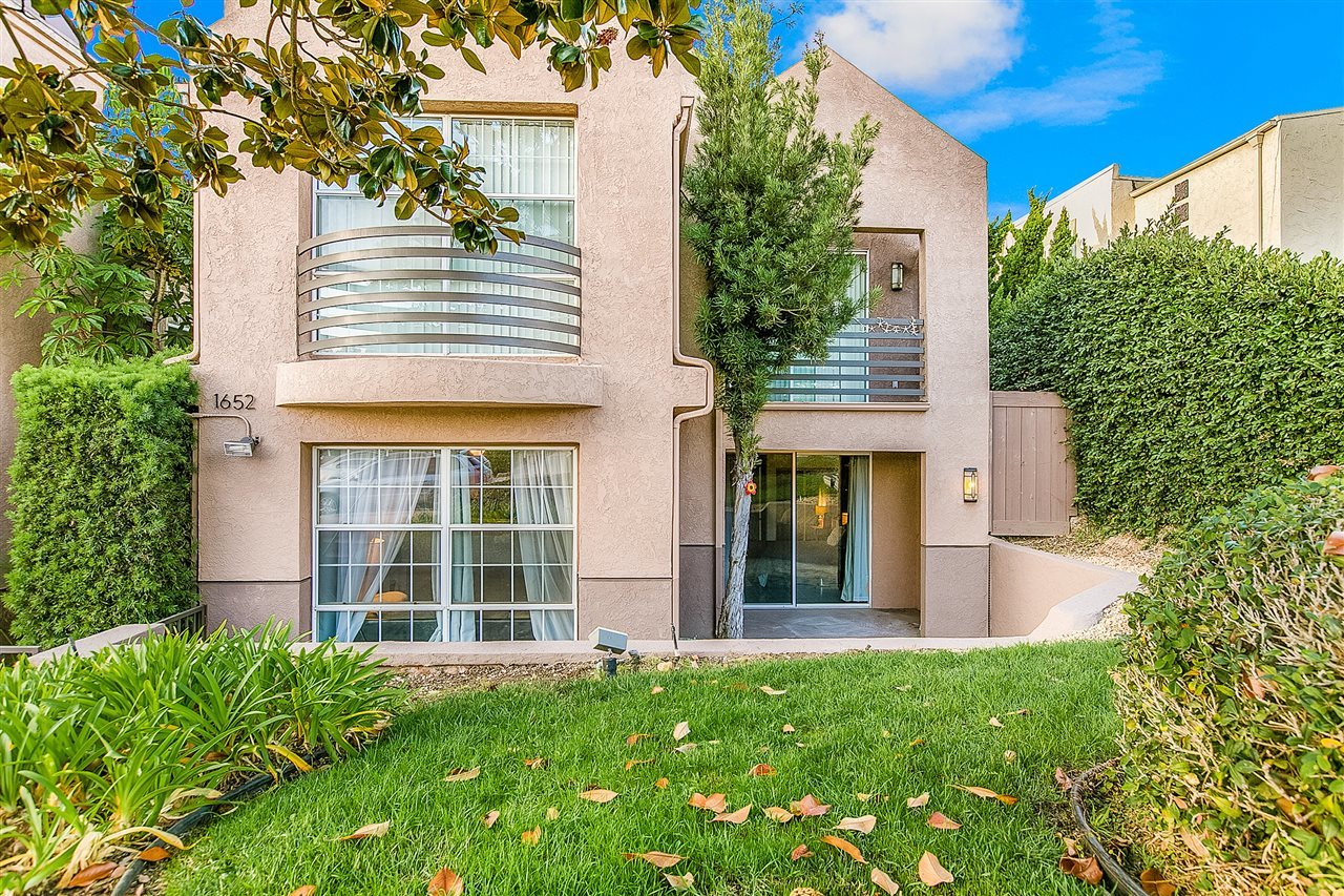 1652 Reed Avenue, Unit 1 San Diego, CA 92109 - Photo 1 of 22