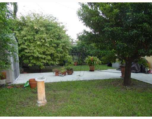 2753 Southwest 19th Terrace Miami, FL 33145 - Photo 11 of 11