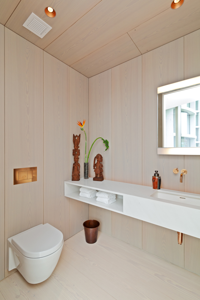 160 Leroy Street, Unit NORTH 9C Manhattan, NY 10014 - Photo 14 of 17