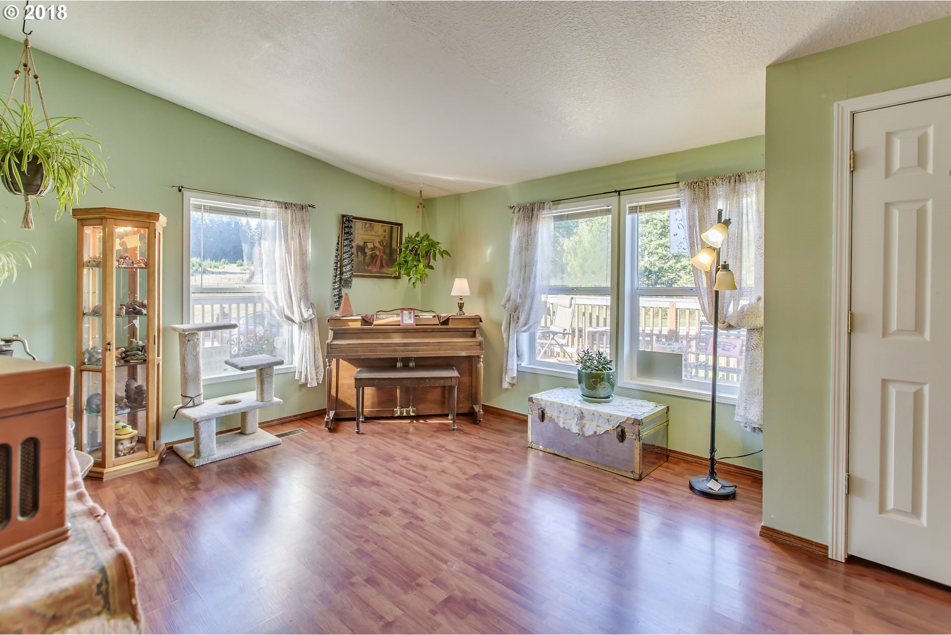 28387 South Cox Road Colton, OR 97017 - Photo 5 of 32