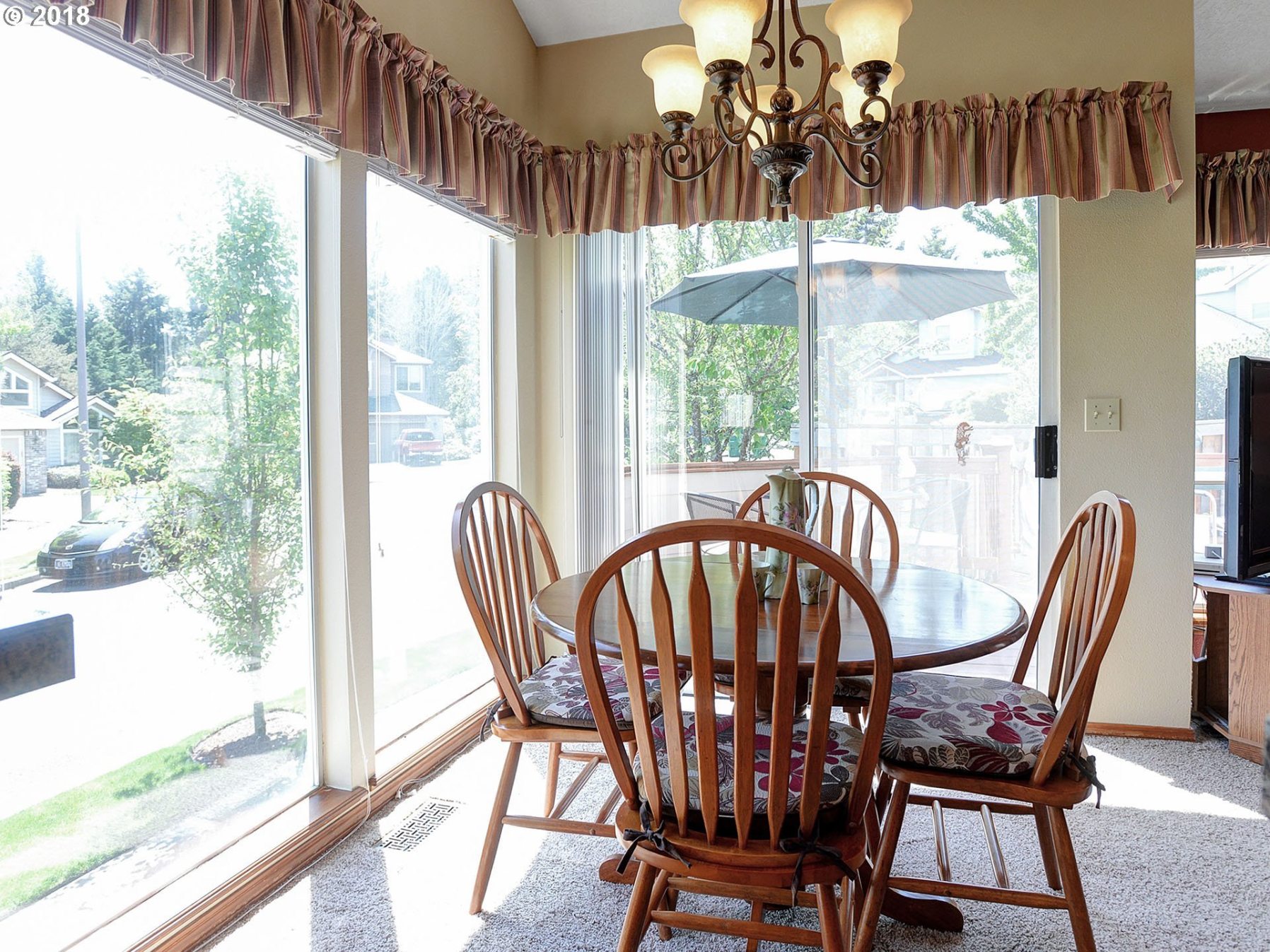 11279 Southwest Pintail Loop Beaverton, OR 97007 - Photo 7 of 23 Gallery Image 7