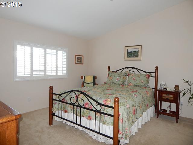 100 River Bend Road, Unit SP 11 Reedsport, OR 97467 - Photo 6 of 16