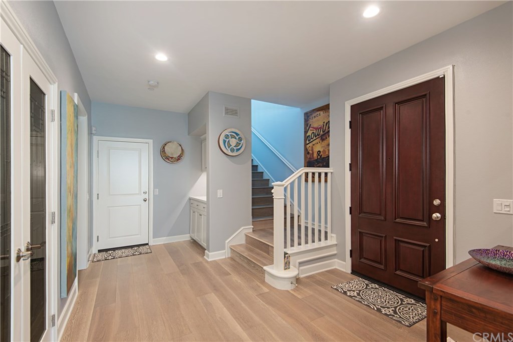 58 Lariat Irvine, CA 92602 - Photo 2 of 37