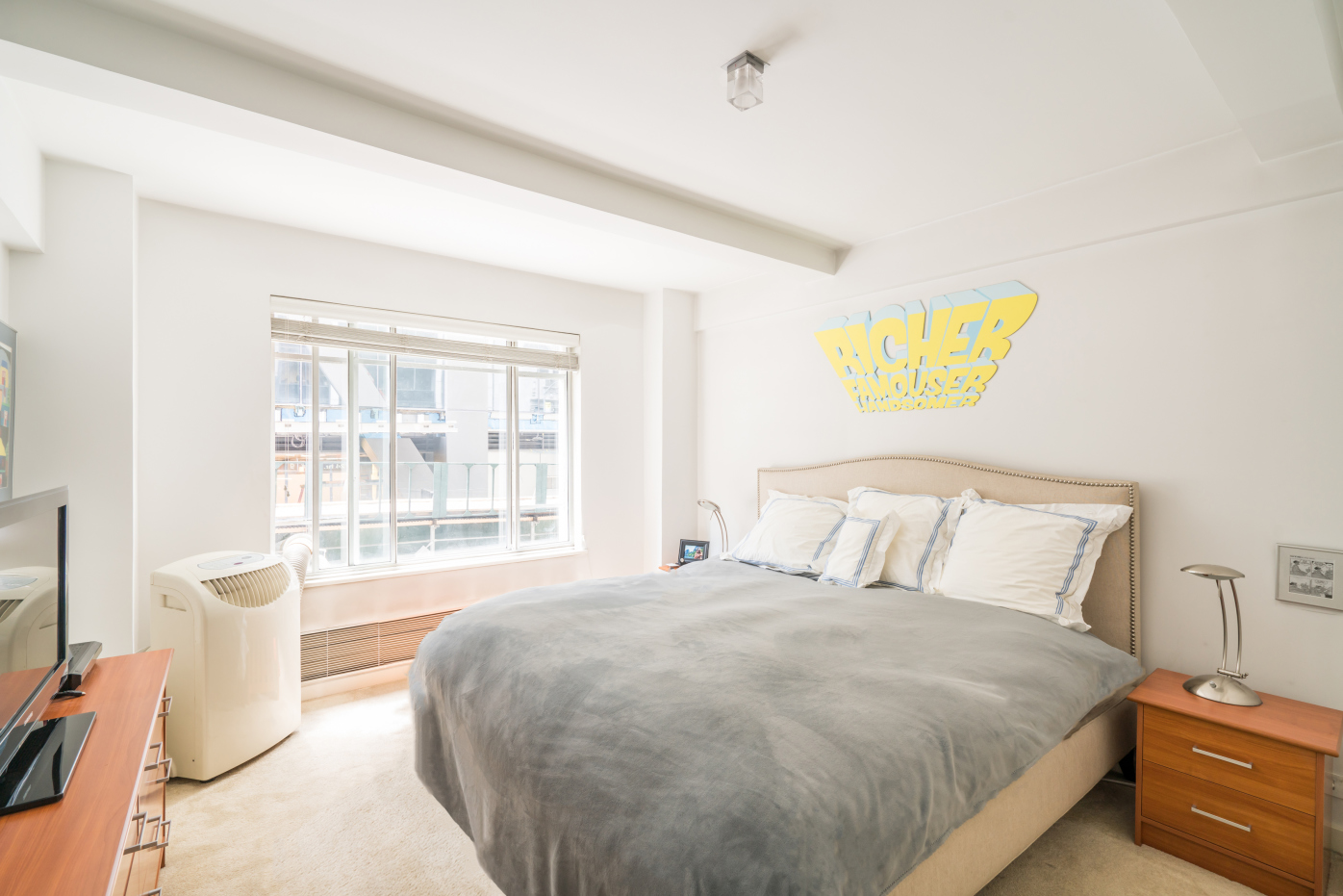 45 West 54th Street, Unit 2E Manhattan, NY 10019 - Photo 4 of 7