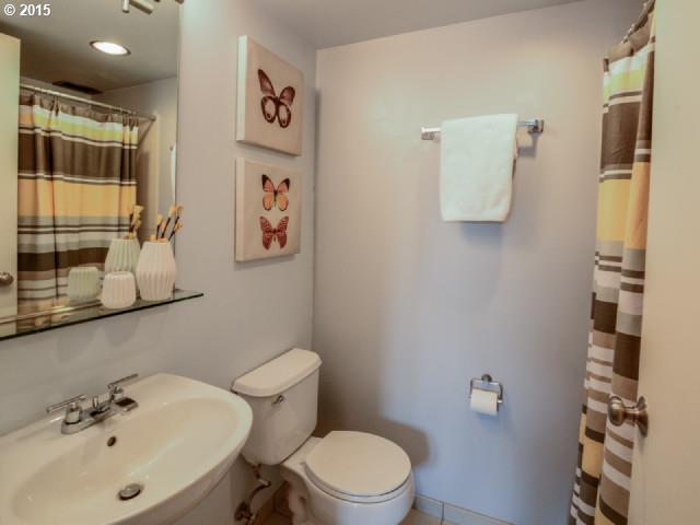 255 Southwest Harrison Street, Unit 18A Portland, OR 97201 - Photo 14 of 16 Gallery Image 14