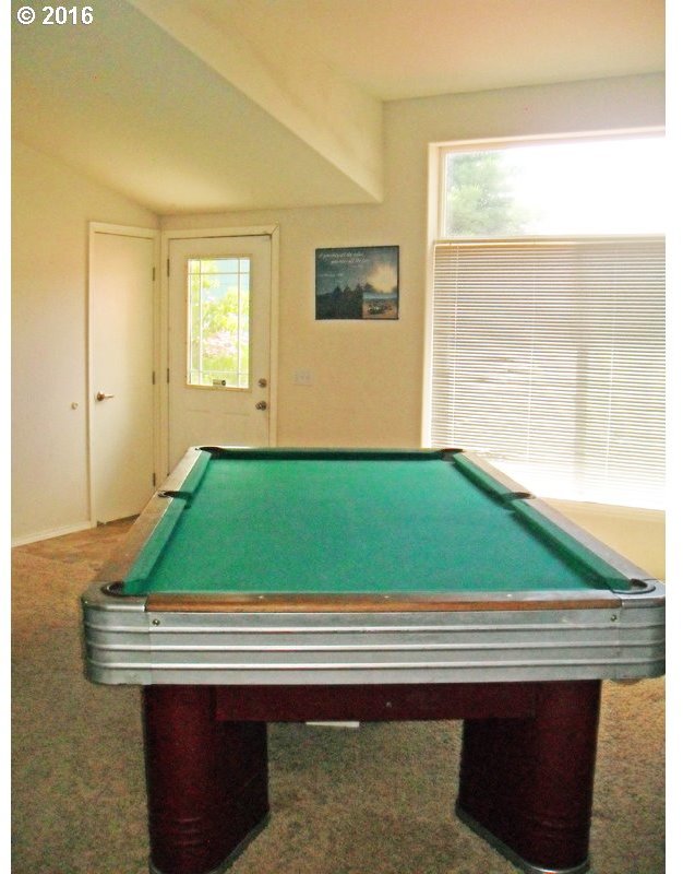 3125 Farwig Road Hood River, OR 97031 - Photo 11 of 27 Gallery Image 11
