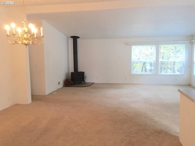7910 Melqua Road Umpqua, OR 97486 - Photo 11 of 24 Gallery Image 11