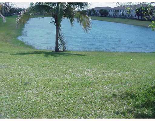 2701 Southeast 12th Road, Unit 105 Homestead, FL 33035 - Photo 4 of 6