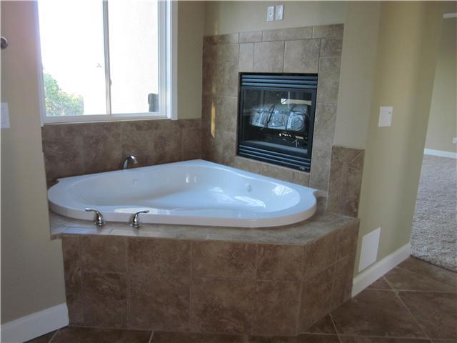 30443 Roadrunner Ridge Valley Center, CA 92082 - Photo 13 of 16