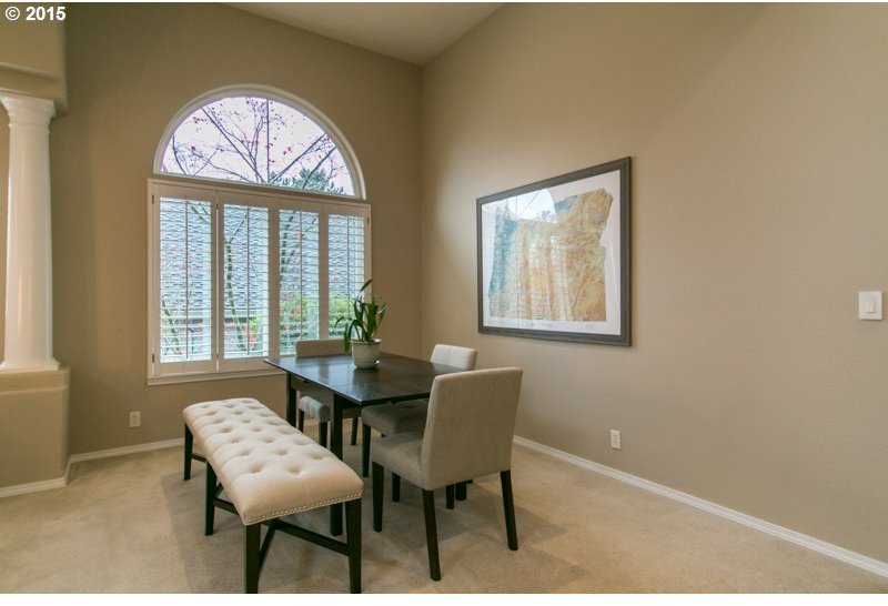 11120 Southwest Partridge Loop Beaverton, OR 97007 - Photo 2 of 11 Gallery Image 2