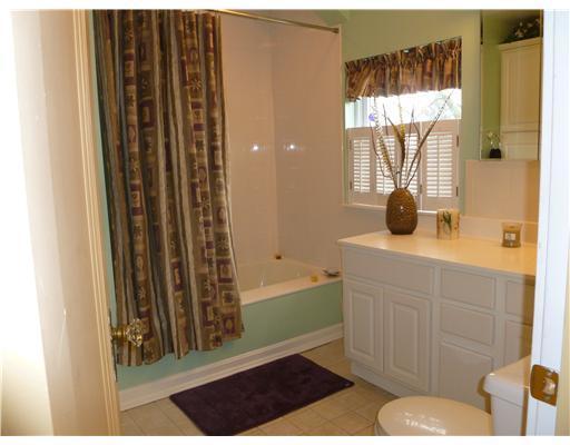 6659 Landview Road Pittsburgh, PA 15217 - Photo 13 of 18 Gallery Image 13