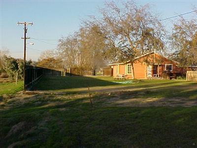1455 Shafter Road Bakersfield, CA 93313 - Photo 11 of 16 Gallery Image 11