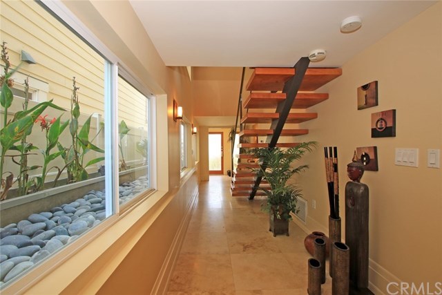 2129 Ocean Drive Oxnard, CA 93035 - Photo 52 of 71