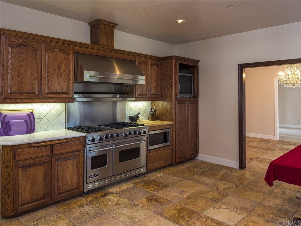 5255 Escarpa Avenue Atascadero, CA 93422 - Photo 11 of 32