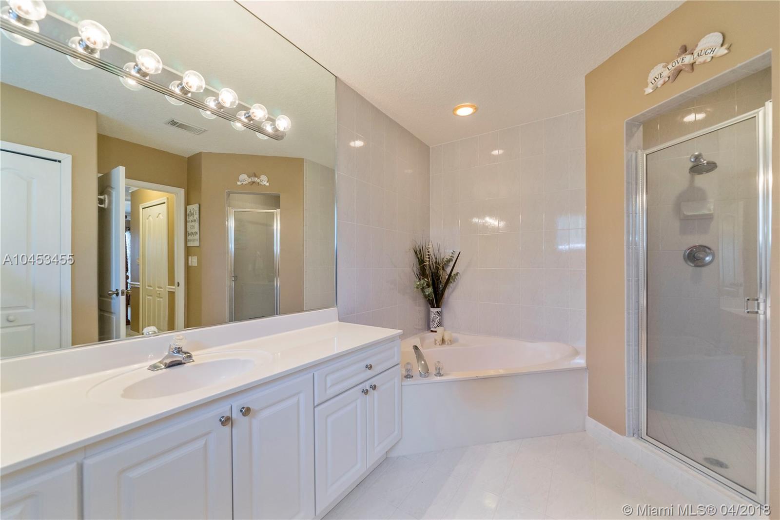 1615 Egret Road Homestead, FL 33035 - Photo 13 of 25 Gallery Image 13