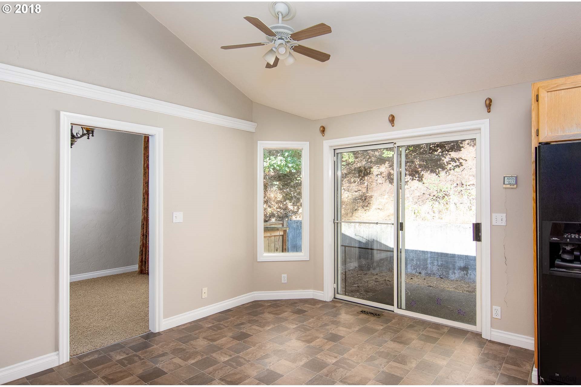 720 Brookside Drive Eugene, OR 97405 - Photo 17 of 31
