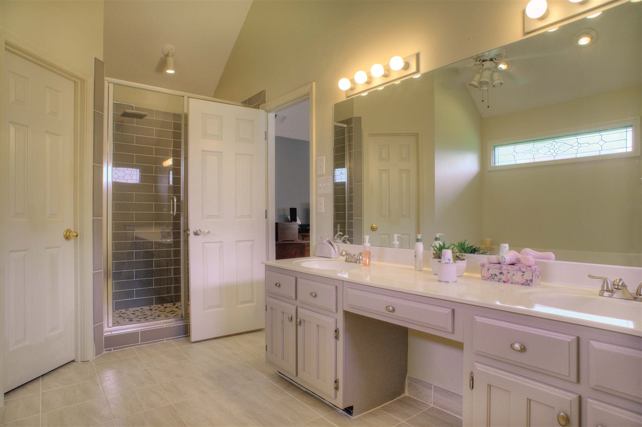 8747 Bazemore Road Memphis, TN 38018 - Photo 13 of 19 Gallery Image 13
