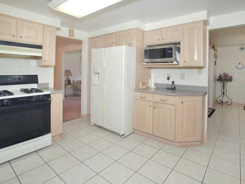 1013 Harvard Road Monroeville, PA 15146 - Photo 4 of 20 Gallery Image 4