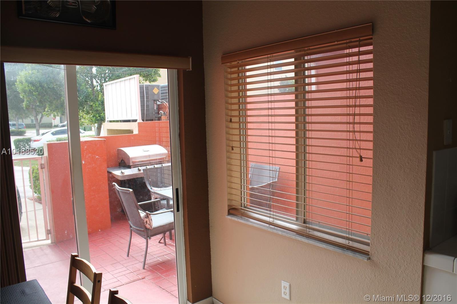 2456 Southeast 19th Court Homestead, FL 33035 - Photo 12 of 25