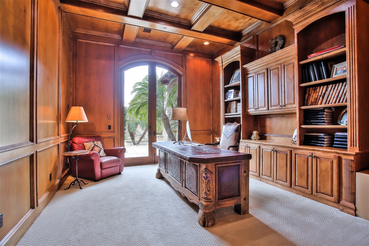 16566 Zumaque Street Rancho Santa Fe, CA 92067 - Photo 10 of 24 Gallery Image 10