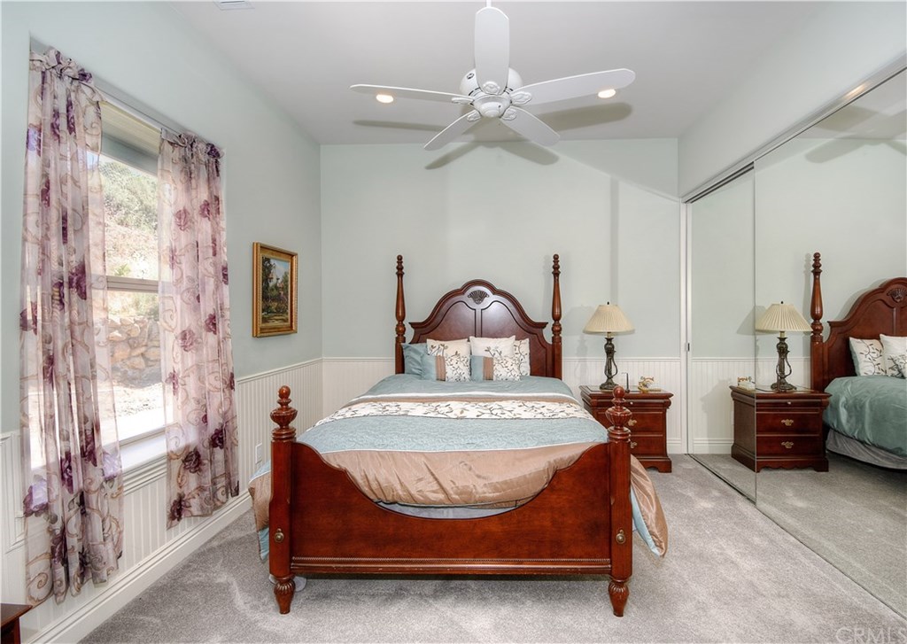 38421 Carrillo Road Fallbrook, CA 92028 - Photo 34 of 57