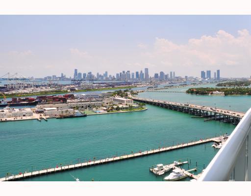 400 Alton Road, Unit 1804 Miami Beach, FL 33139 - Photo 10 of 12