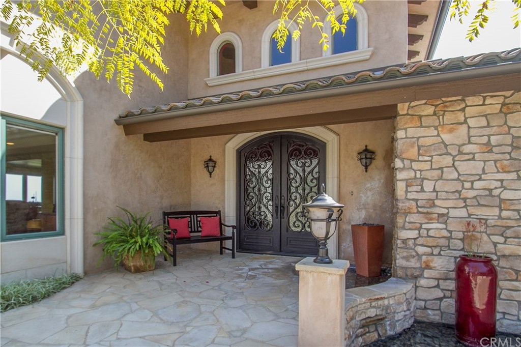 1100 Briarcliff Road Monrovia, CA 91016 - Photo 3 of 45