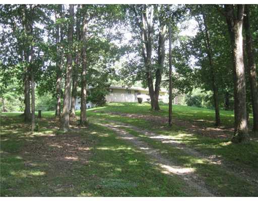 956 Craig Run Road Avonmore, PA 15618 - Photo 3 of 10 Gallery Image 3
