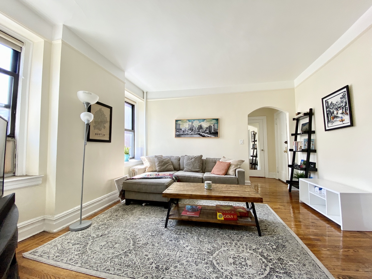 265 West 20th Street, Unit 4E Manhattan, NY 10011 - Photo 2 of 5