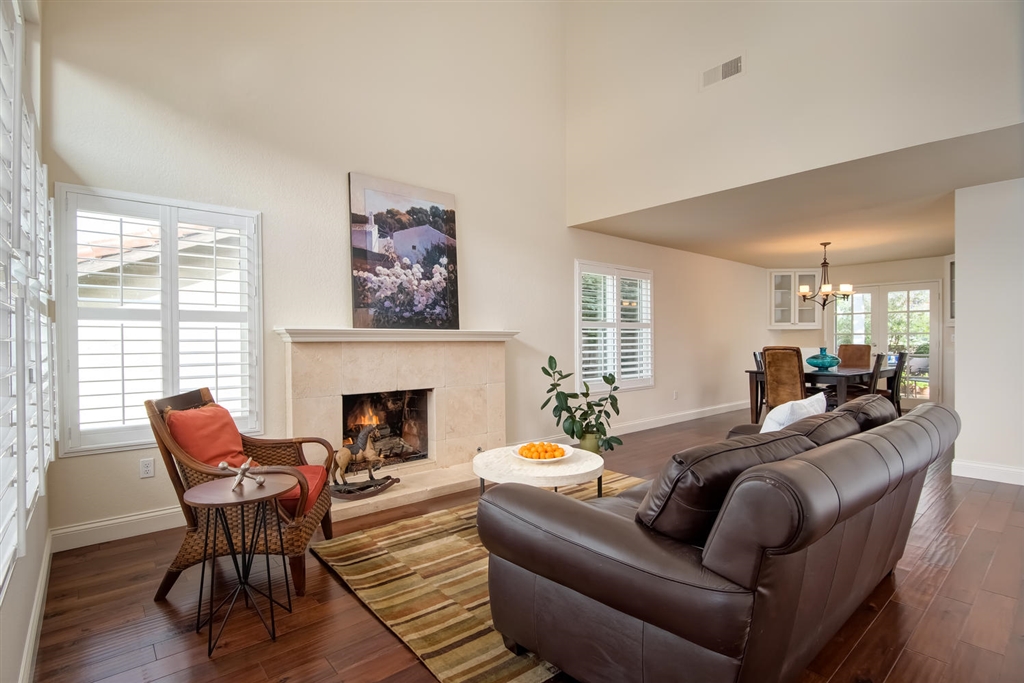 1459 Flair Encinitas Drive Encinitas, CA 92024 - Photo 2 of 24