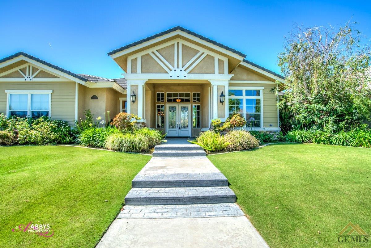 13103 Michaelangelo Drive Bakersfield, CA 93314 - Photo 4 of 37