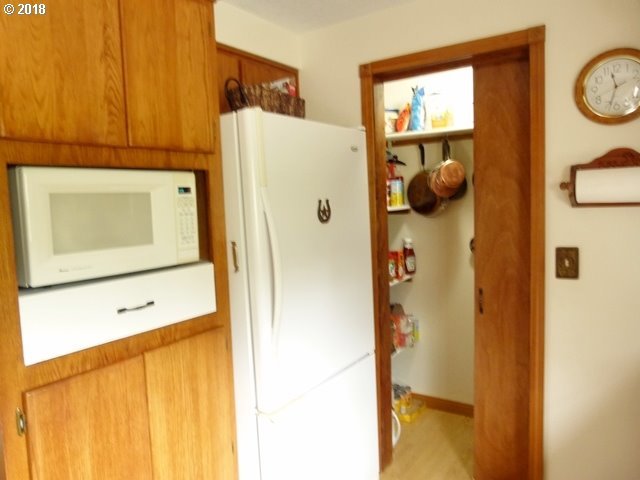 8195 Burbank Road Tillamook, OR 97141 - Photo 13 of 27 Gallery Image 13