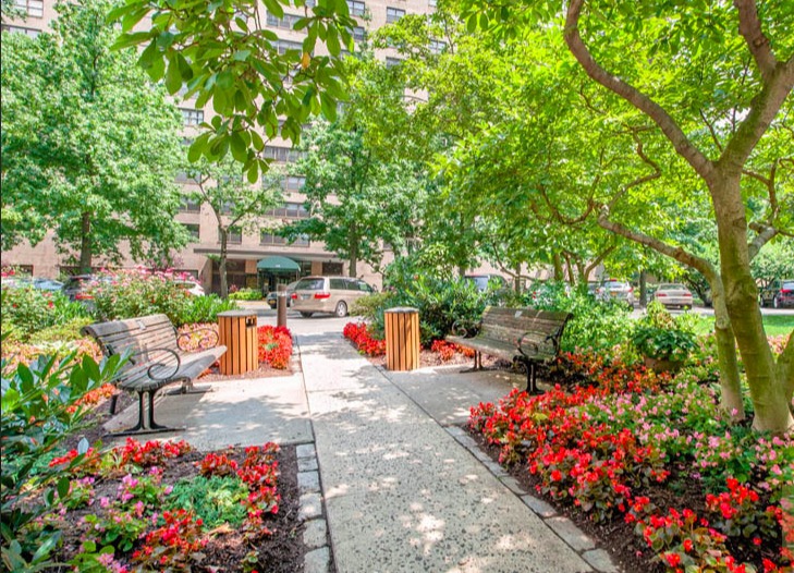 180 West End Avenue, Unit 21J Manhattan, NY 10023 - Photo 3 of 3