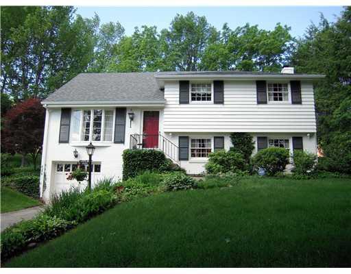 913 Bebout Road Venetia, PA 15367 - Photo 1 of 12 Gallery Image 1