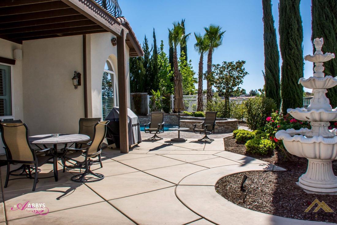 13407 Raphael Avenue Bakersfield, CA 93306 - Photo 33 of 40