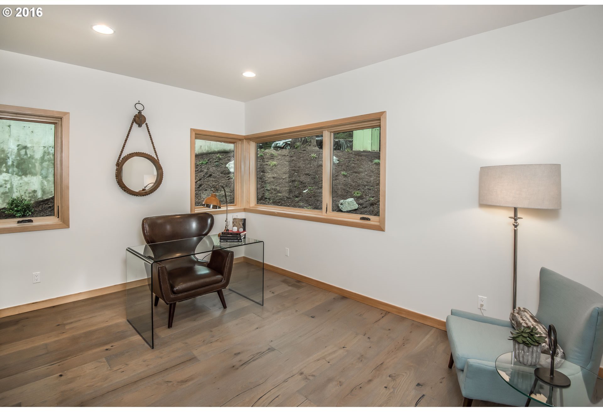 1895 Southwest Highland Road Portland, OR 97221 - Photo 6 of 27 Gallery Image 6