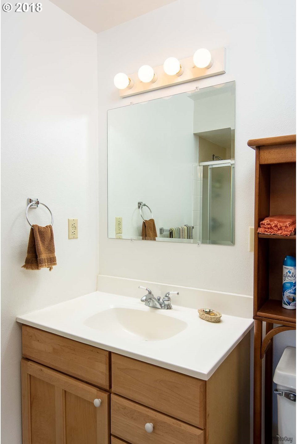 85366 Svarverud Road Eugene, OR 97405 - Photo 19 of 32 Gallery Image 19