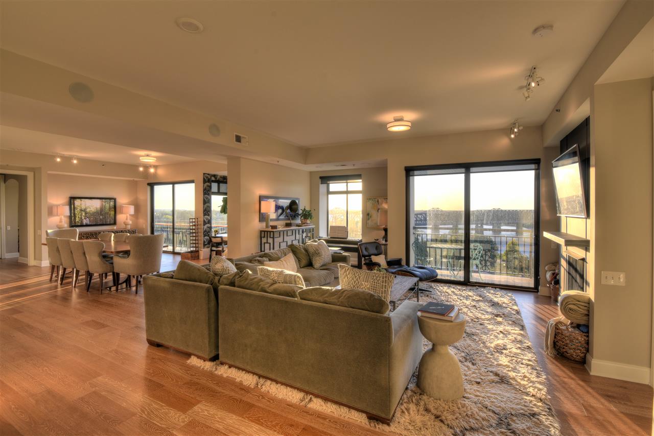 717 Riverside Drive, Unit 1005 Memphis, TN 38103 - Photo 12 of 25