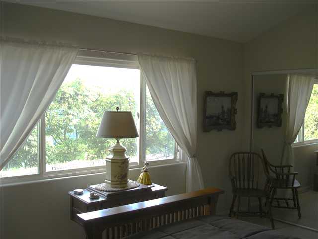 31153 Aquaduct Road Bonsall, CA 92003 - Photo 10 of 20 MIRRORED WARDROBE DOORS & LARGE OPEN WINDOWS IN BOTH BEDROOMS