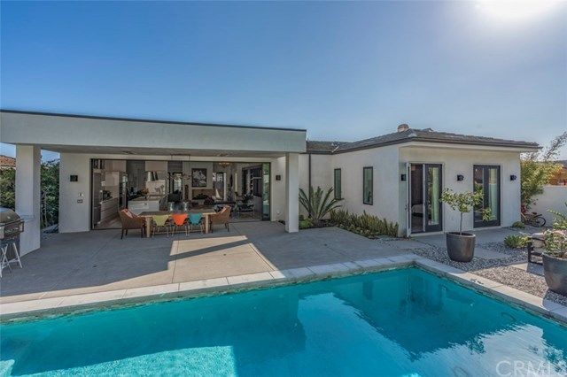 $3,900,000 | 925 Sandcastle Drive, Corona del Mar, CA 92625