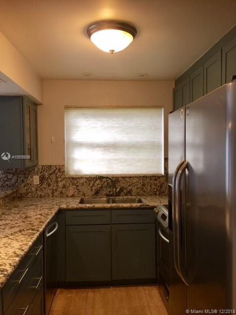 2937 Center Street, Unit 2937 Miami, FL 33133 - Photo 7 of 38