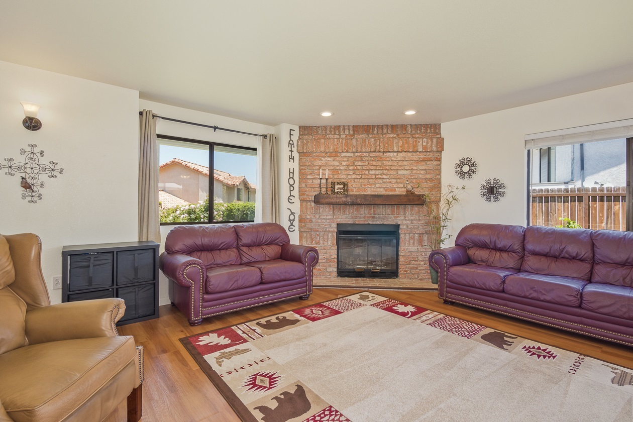 1249 Grandview Road Vista, CA 92084 - Photo 5 of 25