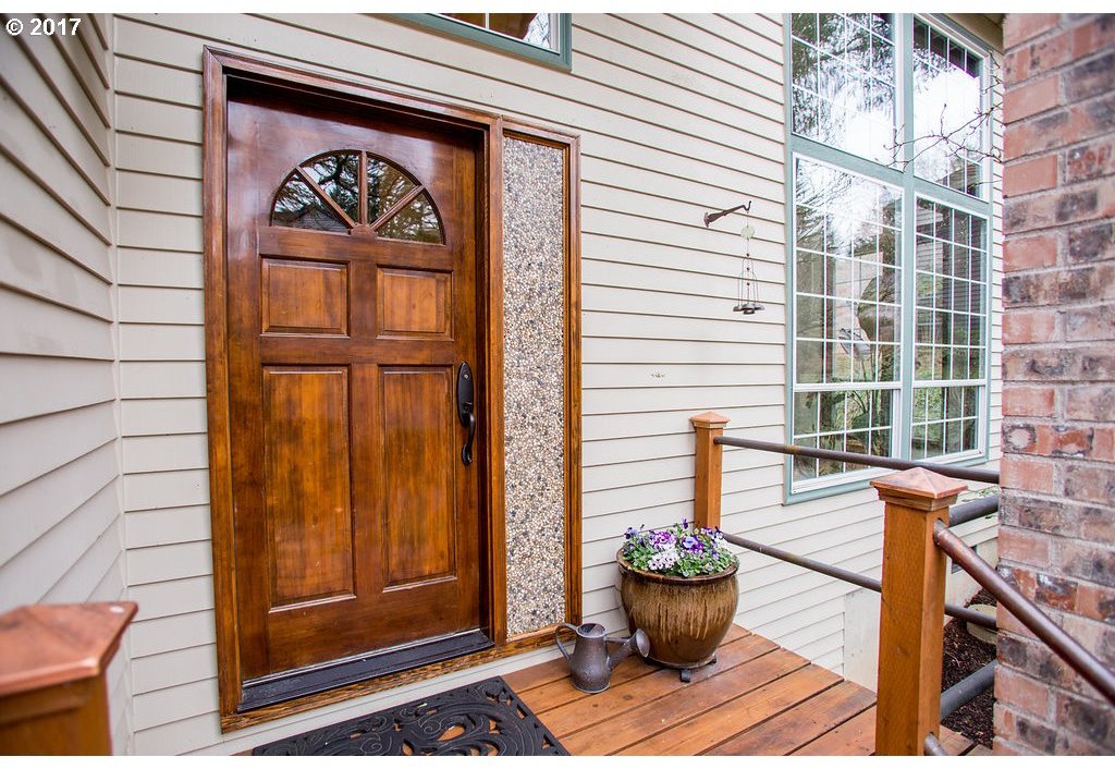 10737 Southwest Inverness Court Portland, OR 97219 - Photo 22 of 32 Gallery Image 22