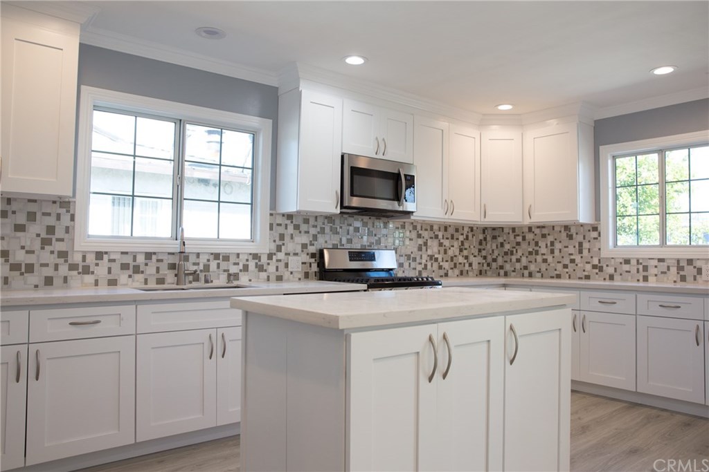 22224 Catskill Avenue Carson, CA 90745 - Photo 6 of 17